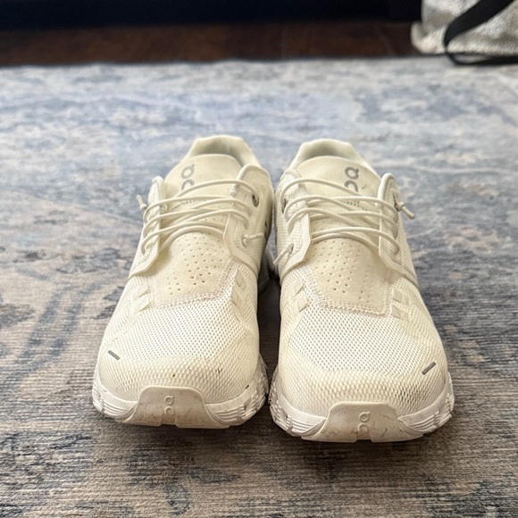 On Cloud 5 Running shoes - Picture 3 of 5